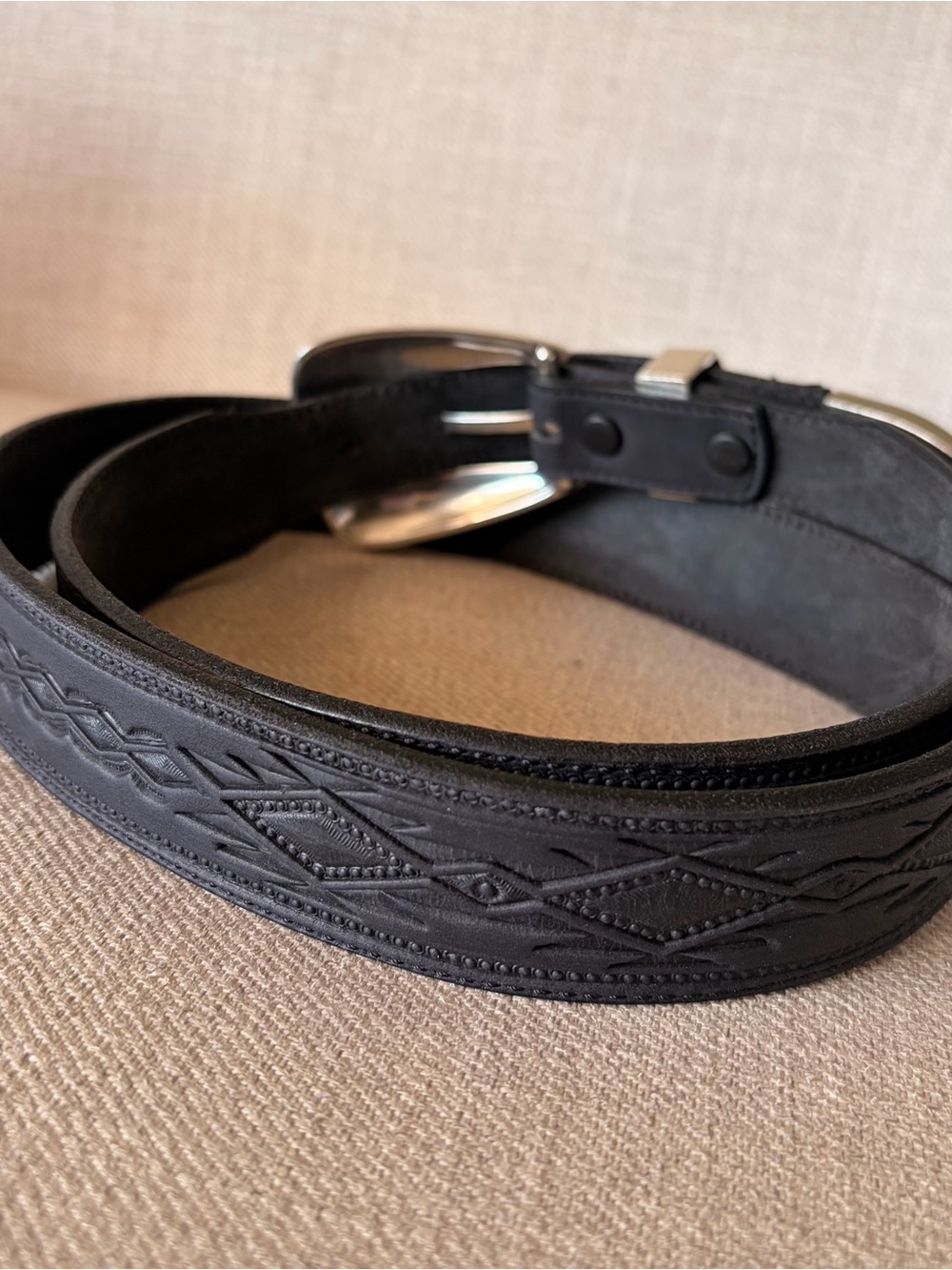 Tony Lama Size XL Dakota Black Leather Western Belt #C51293 Silver Hardware - Picture 2 of 9